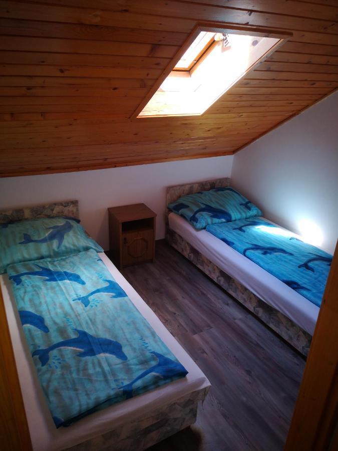 Vadasztanya Apartmanhazak Siofok Ngoại thất bức ảnh