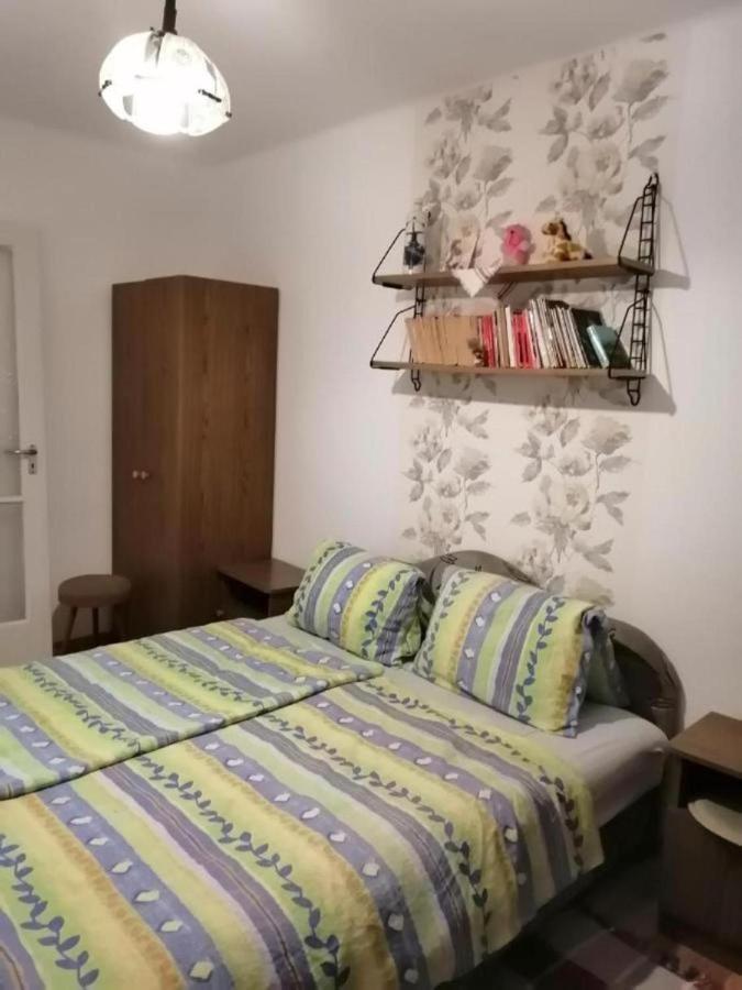Vadasztanya Apartmanhazak Siofok Ngoại thất bức ảnh