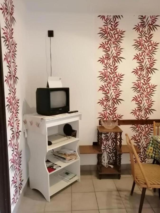 Vadasztanya Apartmanhazak Siofok Ngoại thất bức ảnh