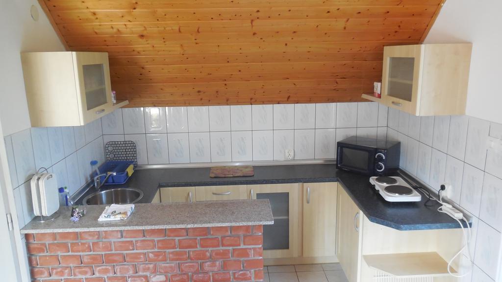 Vadasztanya Apartmanhazak Siofok Ngoại thất bức ảnh