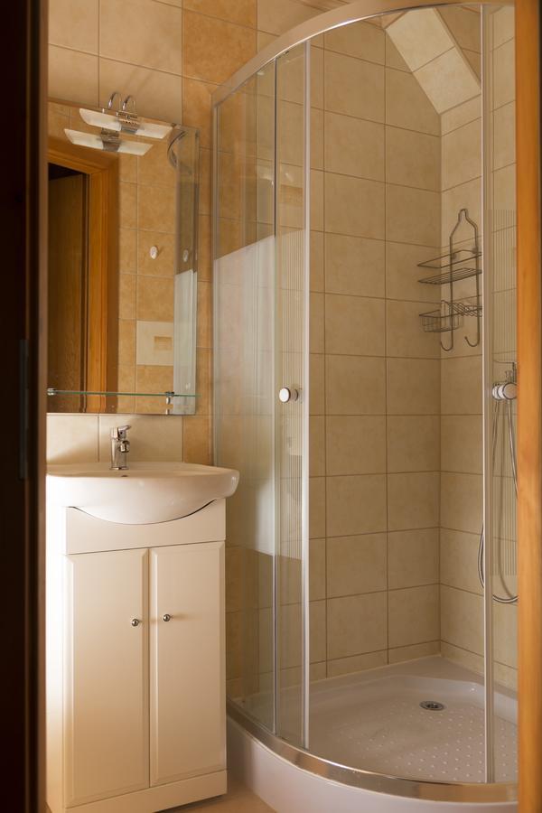 Vadasztanya Apartmanhazak Siofok Ngoại thất bức ảnh